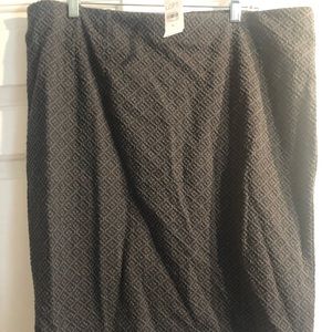 Loft grey patterned pull in skirt.  NWT